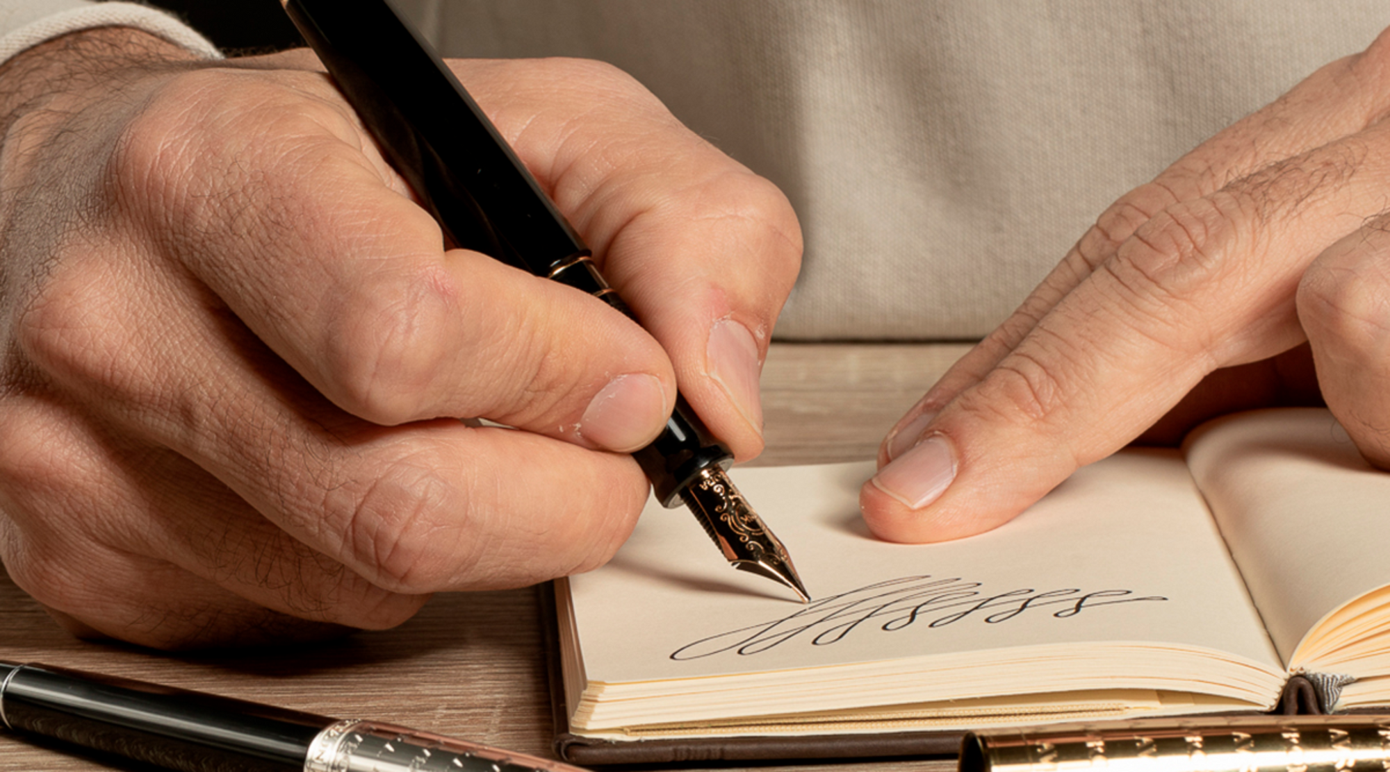 Unlock the secret of Ink in a fountain pen: The Feed