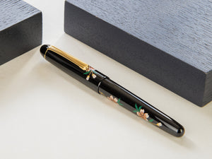 Platinum Urushi Lacquer Maki-e Fountain Pen, Sakura, PNB-30000B-40