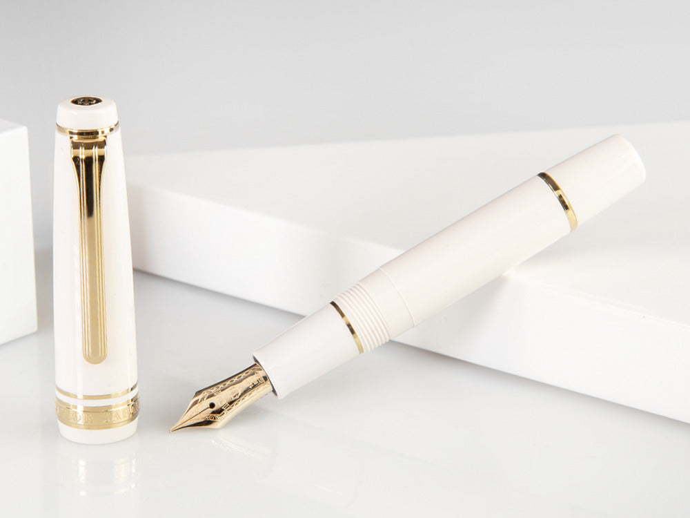 Sailor Pro Gear Slim Mini Sapporo Beni White Fountain Pen, 11-1503-310